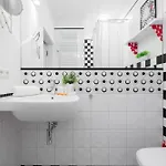American Retro With Balcony Powisle By Renters Warschau