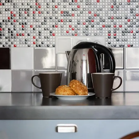 Apartment Leszczynska American Retro With Balcony Warsaw's Powisle By Renters Warsaw