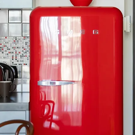 Apartment Leszczynska American Retro With Balcony Warsaw's Powisle By Renters