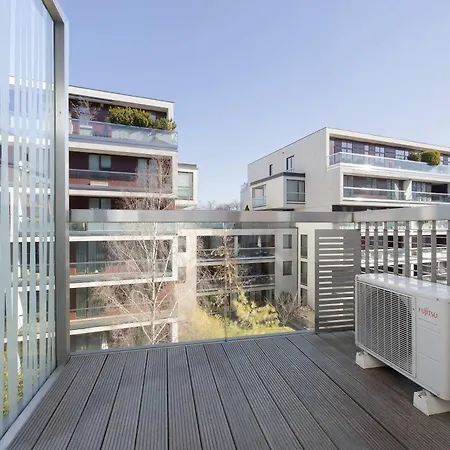American Retro With Balcony Powisle By Renters